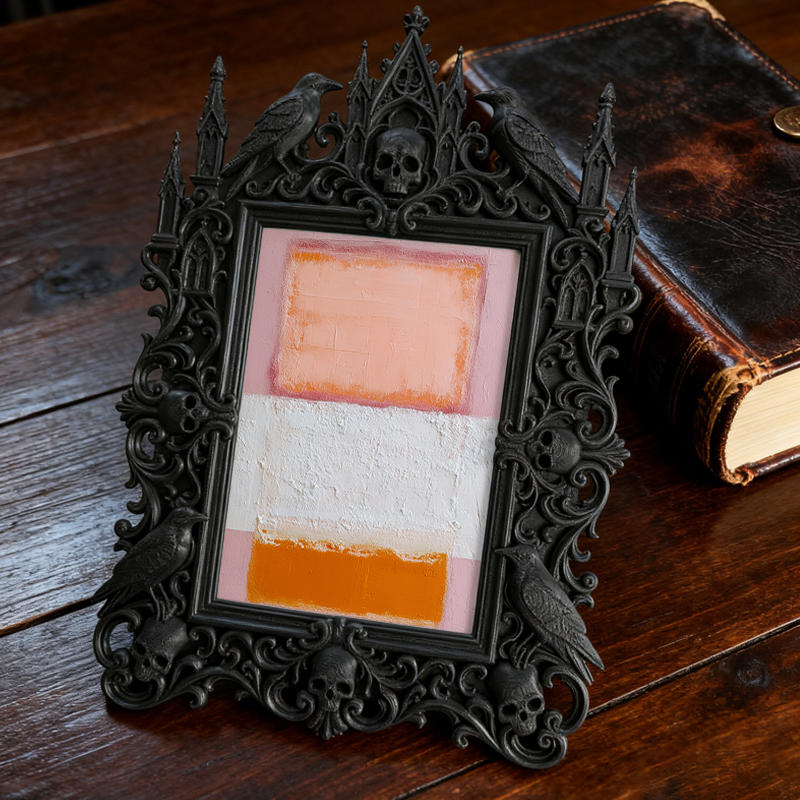 Top-tier Gothic Dark-style Photo Frame | Dark Academia Student Lounge Decor, Photo Ornament, Wall/Table Dual-use, Durable Frame