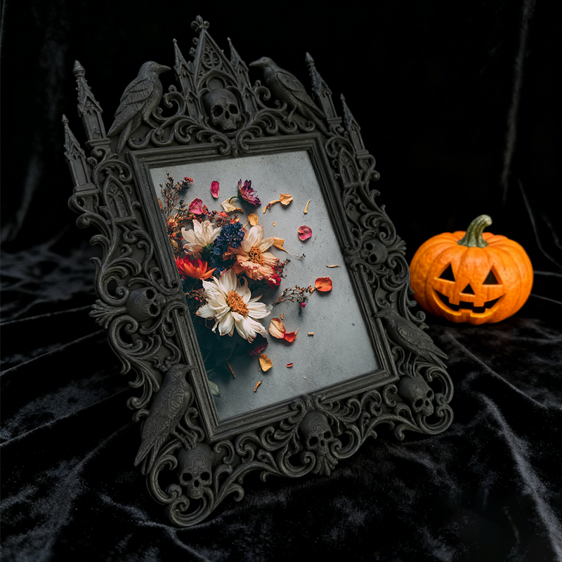 TikTok-famous Gothic Dark-style Photo Frame | Gothic Makeup Vanity Decor, Photo Ornament, Wall-mountable & Tabletop, High-gloss Frame
