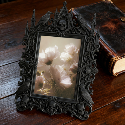 Must-own-now Gothic Dark-style Photo Frame | Gothic Pet Memorial Corner Decor, Photo Ornament, Wall-mountable & Tabletop, Creative Frame