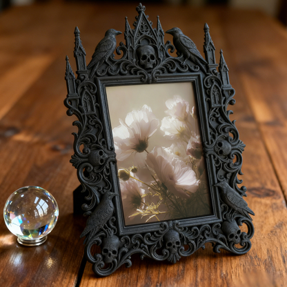 Must-own-now Gothic Dark-style Photo Frame | Gothic Pet Memorial Corner Decor, Photo Ornament, Wall-mountable & Tabletop, Creative Frame