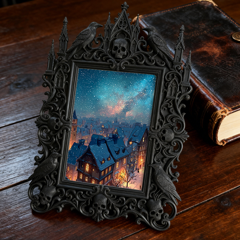 Sought-after-gem Gothic Dark-style Photo Frame | Werewolf-themed Mountain Lodge Lobby Decor, Photo Ornament, Wall/Table Dual-use, Rustic Fra