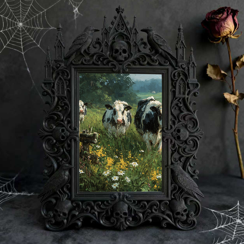 Edgy-classic Gothic Dark-style Photo Frame | Horror Movie Soundtrack Vinyl Shop Decor, Photo Ornament, Dual-use Display, Minimalist Frame