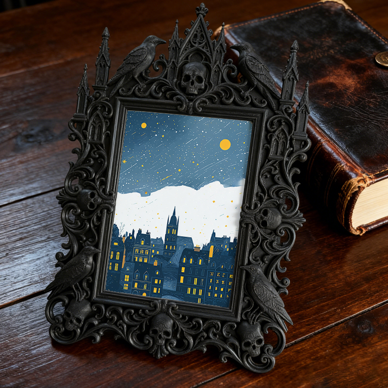 Rare-find Gothic Dark-style Photo Frame | Vampire Cosplay Fangs & Prosthetics Shop Decor, Photo Ornament, Wall/Table Dual-use, Artistic Fram