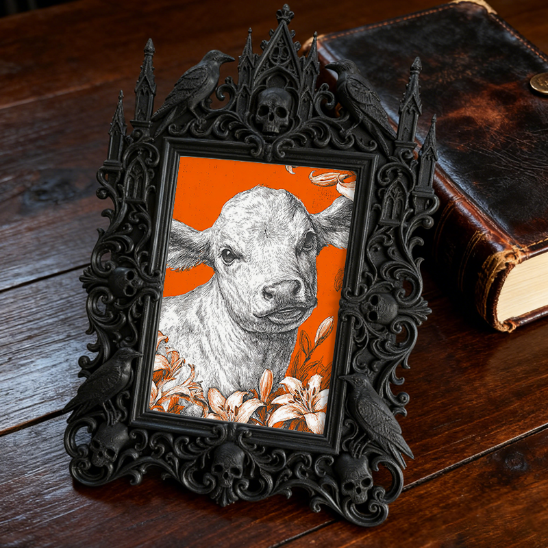 Quick-sell Gothic Dark-style Photo Frame | Gothic Craft Wine Label Design Shop Decor, Photo Ornament, Dual-use Display, Retro Plastic Frame