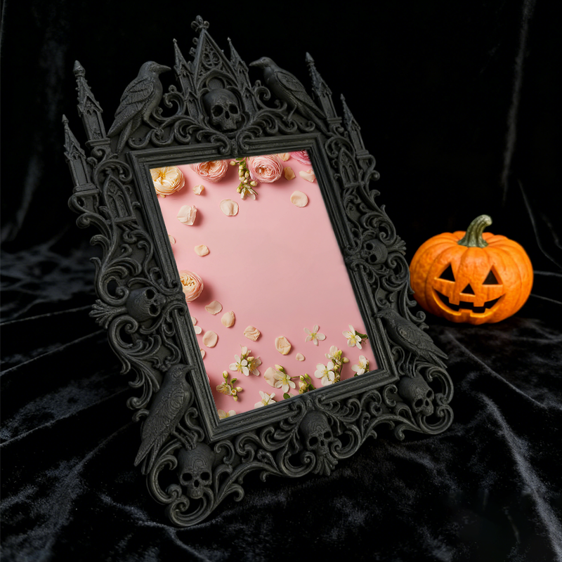 Hard-to-get Gothic Dark-style Photo Frame | Werewolf-themed Forest Cabin Bedroom Decor, Photo Ornament, Wall/Table Dual-use, Rustic Frame