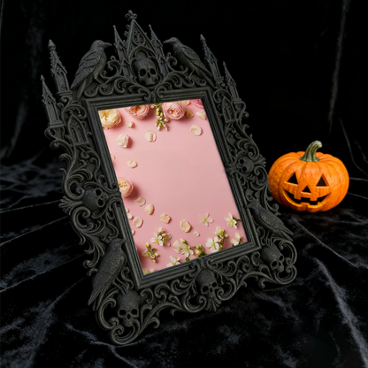 Hard-to-get Gothic Dark-style Photo Frame | Werewolf-themed Forest Cabin Bedroom Decor, Photo Ornament, Wall/Table Dual-use, Rustic Frame