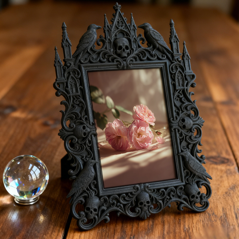 Adorable-dark Gothic Dark-style Photo Frame | Gothic Handmade Pet Collar Charm Shop Decor, Photo Ornament, Dual-use Display, Cute Frame