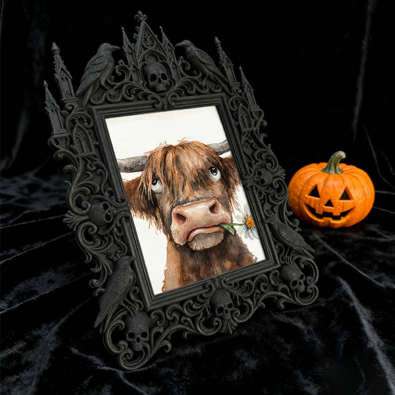 Rare-gem-pick Gothic Dark-style Photo Frame | Werewolf-themed Wilderness Camping Tent Decor, Photo Ornament, Wall/Table Dual-use, Rustic Fra