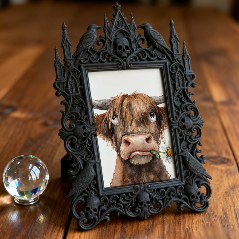 Rare-gem-pick Gothic Dark-style Photo Frame | Werewolf-themed Wilderness Camping Tent Decor, Photo Ornament, Wall/Table Dual-use, Rustic Fra