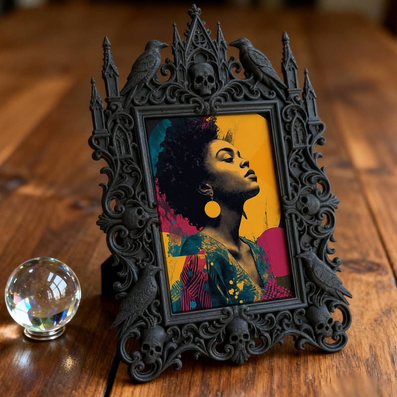 Collector-top-choice Gothic Dark-style Photo Frame | Vintage Horror Trading Card Shop Decor, Photo Ornament, Wall/Table Dual-use, Display-gr