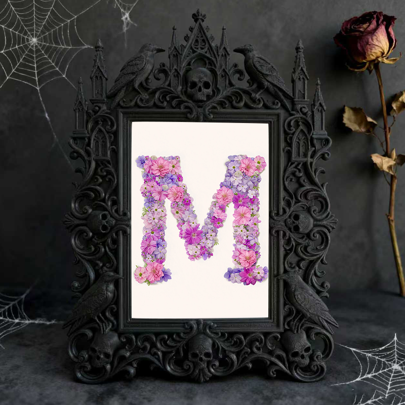 Style-essential Gothic Dark-style Photo Frame | Gothic Vintage Sunglasses Shop Window Decor, Photo Ornament, Wall/Table Dual-use, Eco-friend