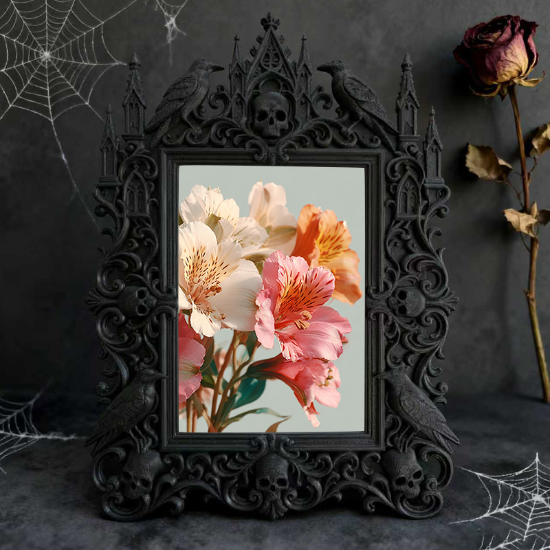 TikTok-viral Gothic Dark-style Photo Frame | Gothic Handmade Scented Candle Shop Decor, Photo Ornament, Wall-mountable & Tabletop, Plastic F