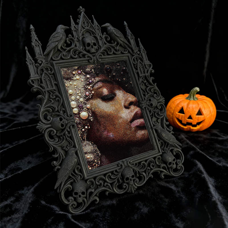 Collector-top-pick Gothic Dark-style Photo Frame | Vintage Horror Movie Lobby Card Display Decor, Photo Ornament, Wall/Table Dual-use, Displ