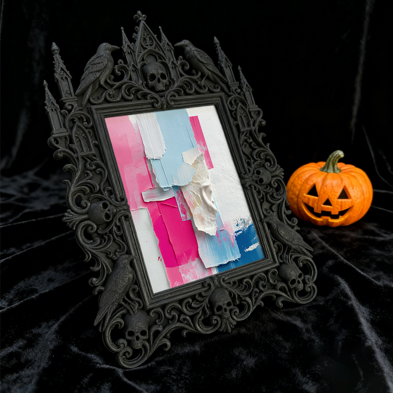 Sought-after Gothic Dark-style Photo Frame | Werewolf-themed Hunting Cabin Bedroom Decor, Photo Ornament, Wall/Table Dual-use, Rustic Frame
