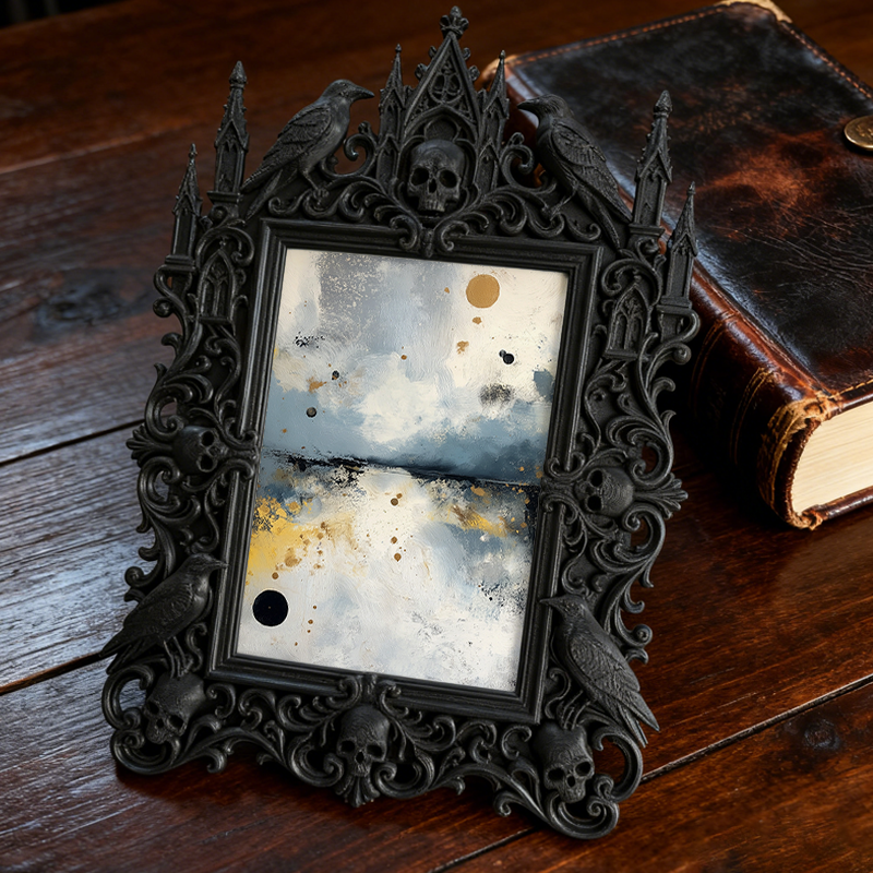 Eye-catching-bold Gothic Dark-style Photo Frame | Dark Fantasy Resin Keychain Shop Decor, Photo Ornament, Wall-mountable & Tabletop, Creativ