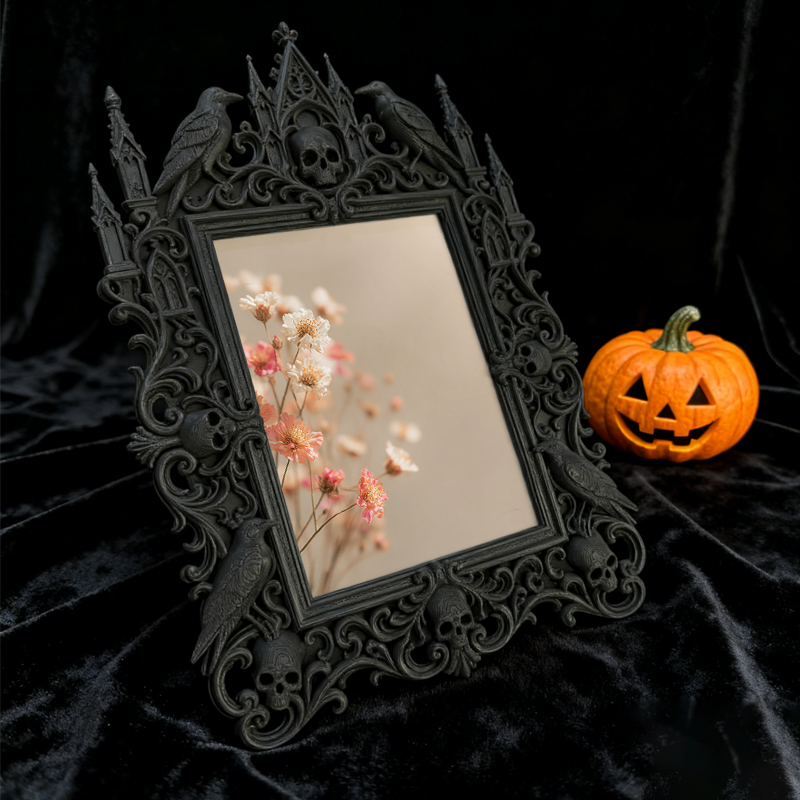 Highly-recommended Gothic Dark-style Photo Frame | Witchy Crystal Geode Display Shop Decor, Photo Ornament, Wall-mountable & Tabletop, Scrat
