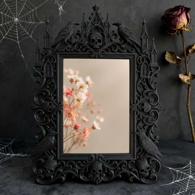 Highly-recommended Gothic Dark-style Photo Frame | Witchy Crystal Geode Display Shop Decor, Photo Ornament, Wall-mountable & Tabletop, Scrat