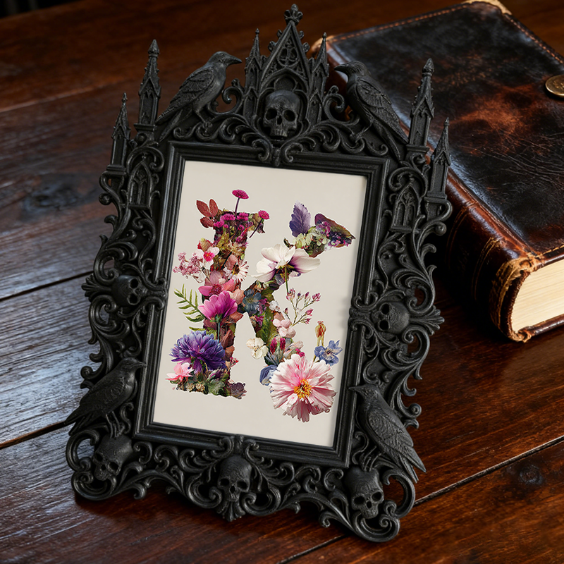 5-star-rated Gothic Dark-style Photo Frame | Gothic Tattoo Equipment Store Decor, Photo Ornament, Dual-use Display, Sturdy Frame