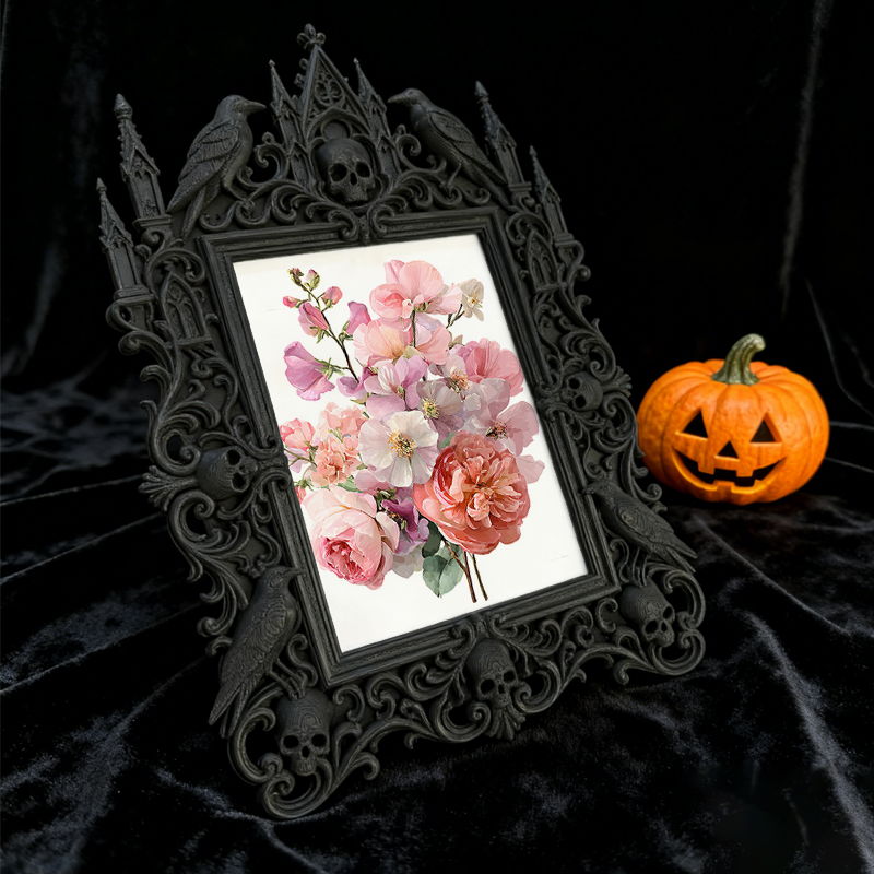 Bold-eye-catching Gothic Dark-style Photo Frame | Dark Fantasy Dice Set Shop Decor, Photo Ornament, Wall-mountable & Tabletop, Creative Fram
