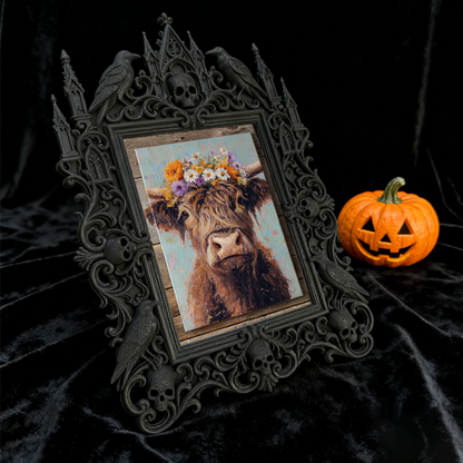 Bestselling-hit Gothic Dark-style Photo Frame | Gothic Craft Wine Label Shop Decor, Photo Ornament, Dual-use Display, Retro Plastic Frame