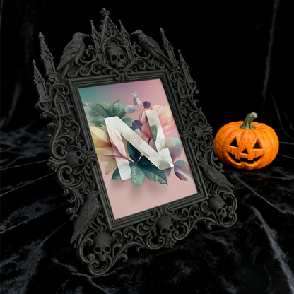 Rare-edition Gothic Dark-style Photo Frame | Vampire LARP Armor Shop Decor, Photo Ornament, Wall/Table Dual-use, Artistic Frame