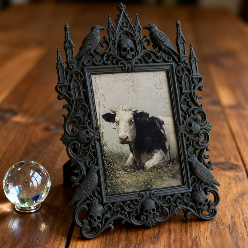 Must-snag Gothic Dark-style Photo Frame | Horror Movie Marathon Night Decor, Photo Ornament, Wall-mountable & Tabletop, Slim Frame