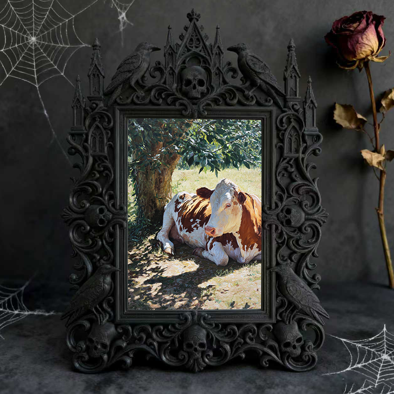 Collector-top-choice Gothic Dark-style Photo Frame | Vintage Horror Comic Convention Decor, Photo Ornament, Wall/Table Dual-use, Display-gra