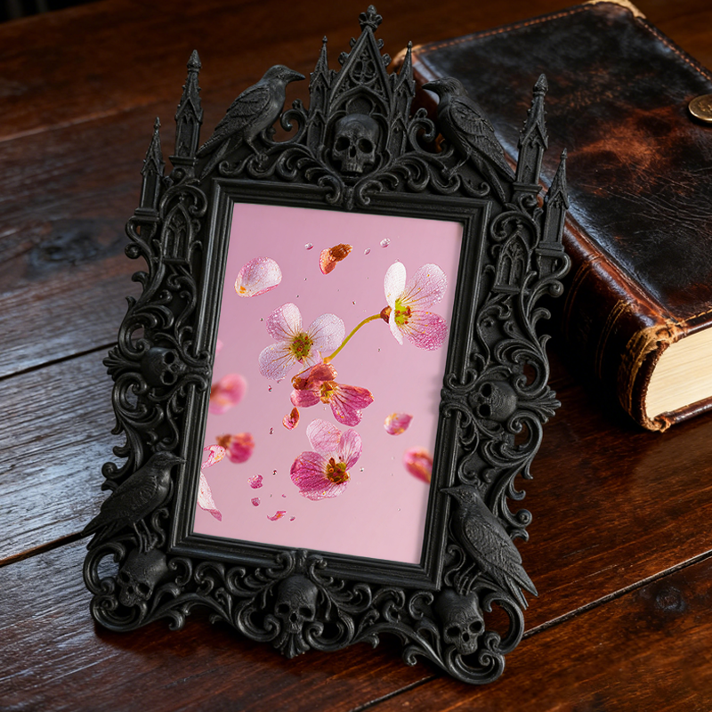 Shop-top-seller Gothic Dark-style Photo Frame | Vampire-themed Bedroom Wall Decor, Photo Ornament, Wall-mountable & Tabletop, Lightweight Fr