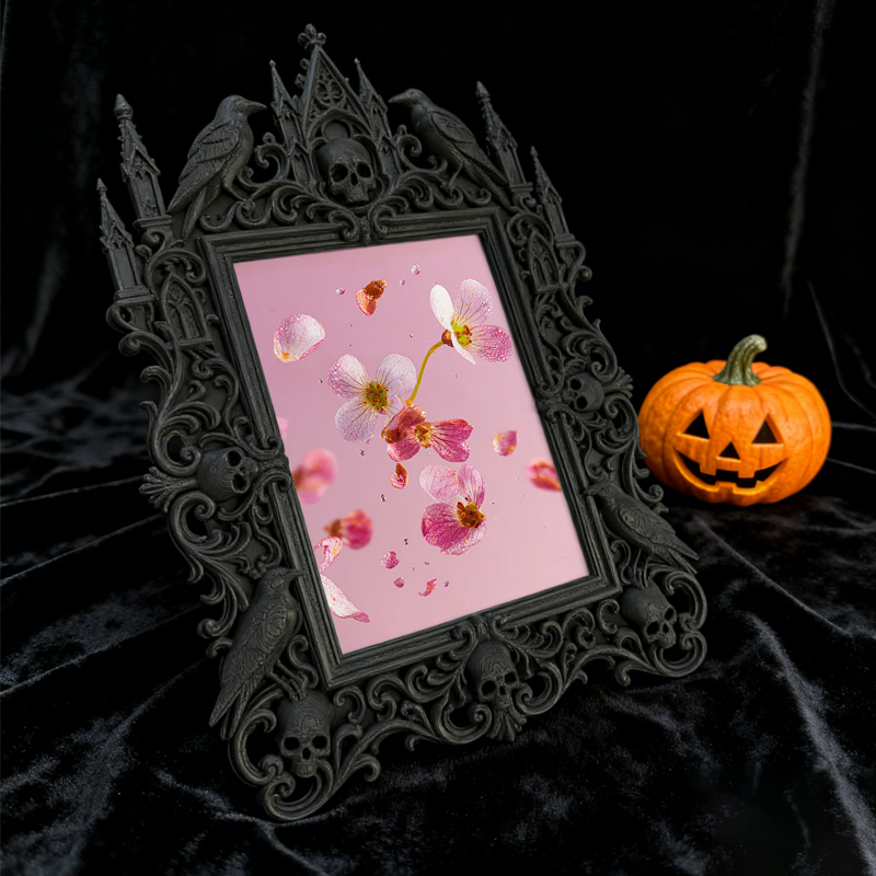 Shop-top-seller Gothic Dark-style Photo Frame | Vampire-themed Bedroom Wall Decor, Photo Ornament, Wall-mountable & Tabletop, Lightweight Fr
