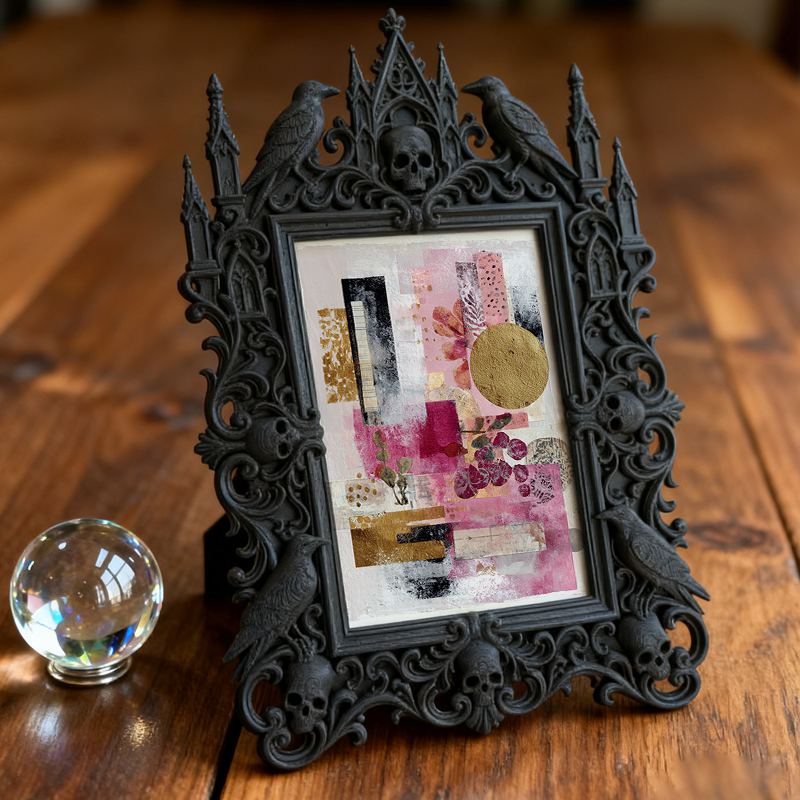 Limited-stock Gothic Dark-style Photo Frame | Dark Fantasy Miniature Collection Decor, Photo Ornament, Wall-mountable & Tabletop, Creative F