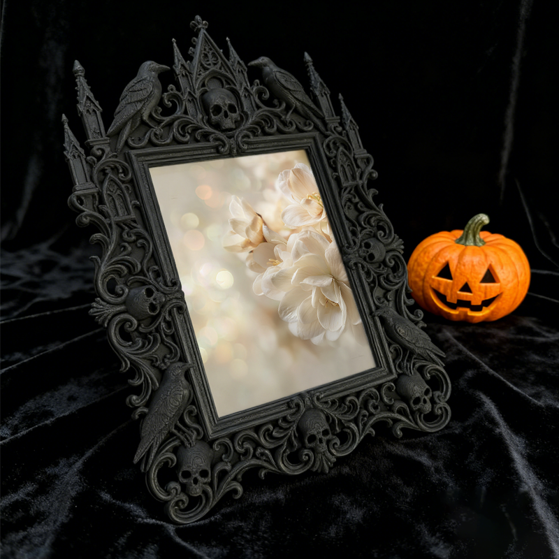 Edgy-cool Gothic Dark-style Photo Frame | Dark Academia Student Lounge Decor, Photo Ornament, Wall/Table Dual-use, Durable Frame