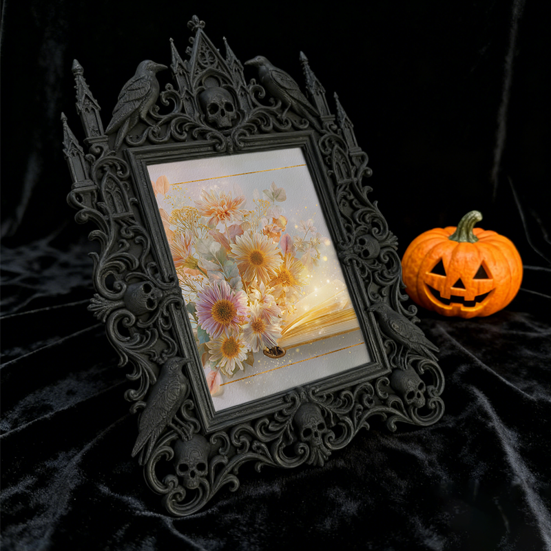Hard-to-find Gothic Dark-style Photo Frame | Witchy Bedroom Vanity Decor, Photo Ornament, Dual-use Display, Retro Plastic Frame