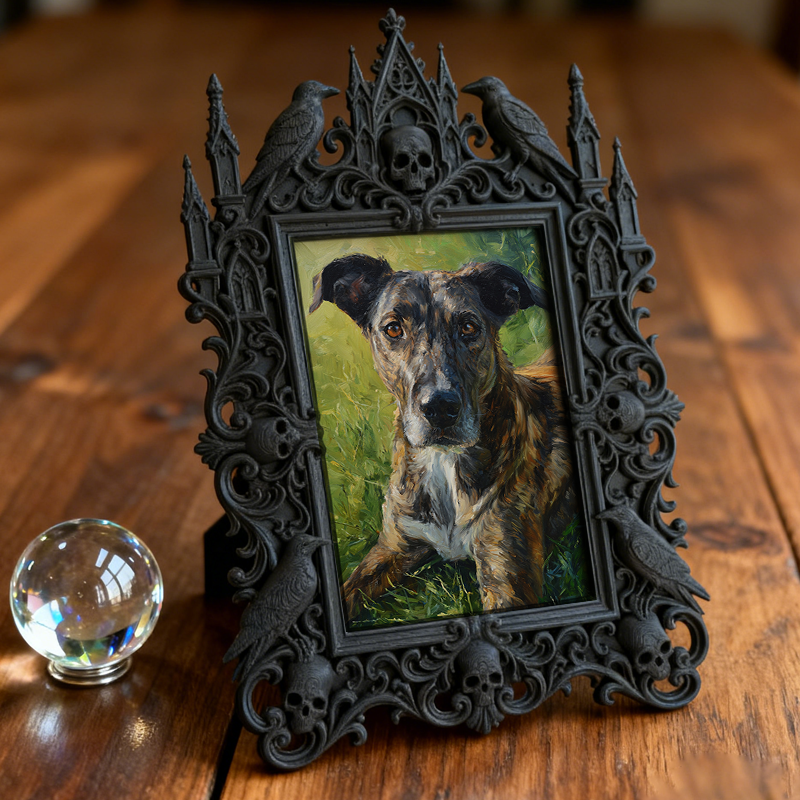 Elegant-spooky Gothic Dark-style Photo Frame | Gothic Home Office Desk Decor, Photo Ornament, Wall-mountable & Tabletop, Slim Frame