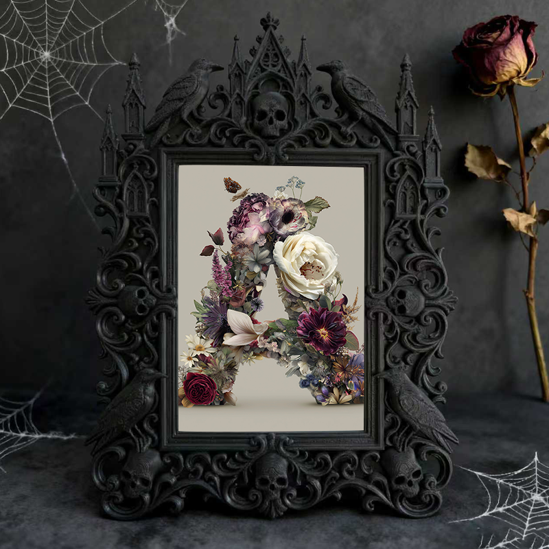 Edgy-chic Gothic Dark-style Photo Frame | Horror Movie Soundtrack Vinyl Shop Decor, Photo Ornament, Dual-use Display, Minimalist Frame