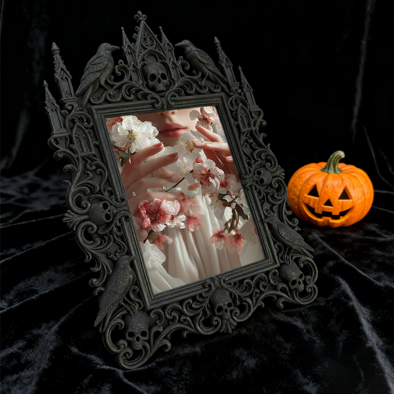 Highly-coveted Gothic Dark-style Photo Frame | Punk Rock Band Album Release Party Decor, Photo Ornament, Dual-use Display, Retro Plastic Fra