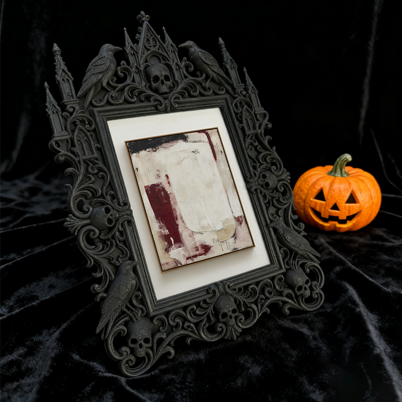 Reel-hit Gothic Dark-style Photo Frame | Gothic Kids’ Vampire Themed Room Decor, Photo Ornament, Wall-mountable & Tabletop, High-gloss Frame