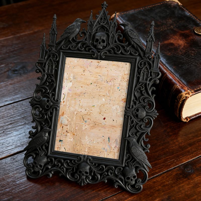 Luxe-dark-chic Gothic Dark-style Photo Frame | Dark Academia Bookcase Top Decor, Photo Ornament, Wall-mountable & Tabletop, Practical Frame