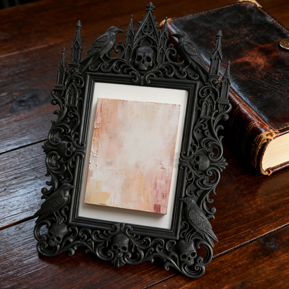 Hard-to-get Gothic Dark-style Photo Frame | Vampire LARP Themed Guest Room Decor, Photo Ornament, Wall/Table Dual-use, Artistic Frame