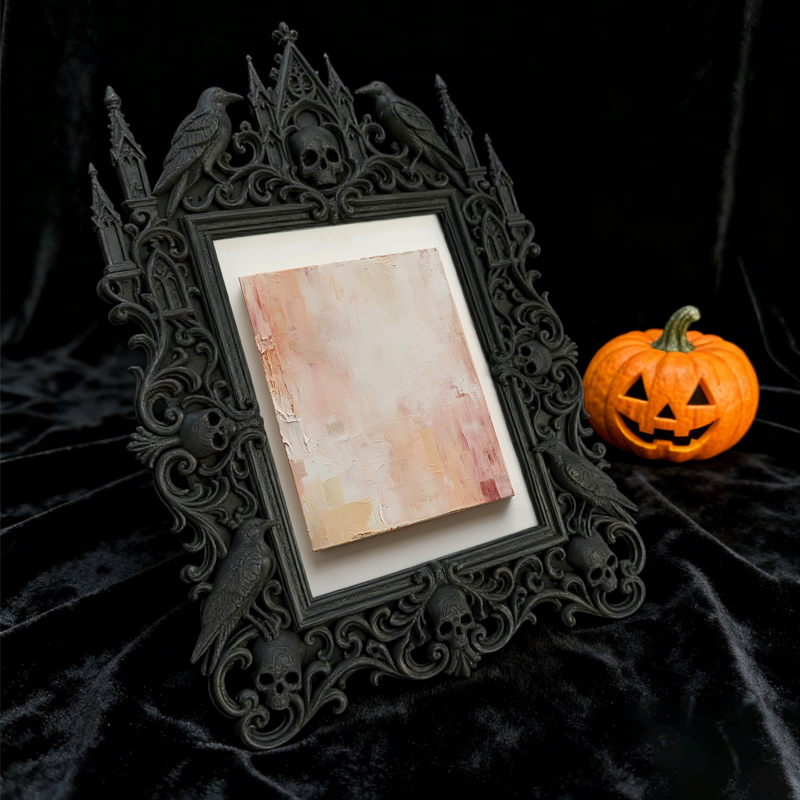 Hard-to-get Gothic Dark-style Photo Frame | Vampire LARP Themed Guest Room Decor, Photo Ornament, Wall/Table Dual-use, Artistic Frame