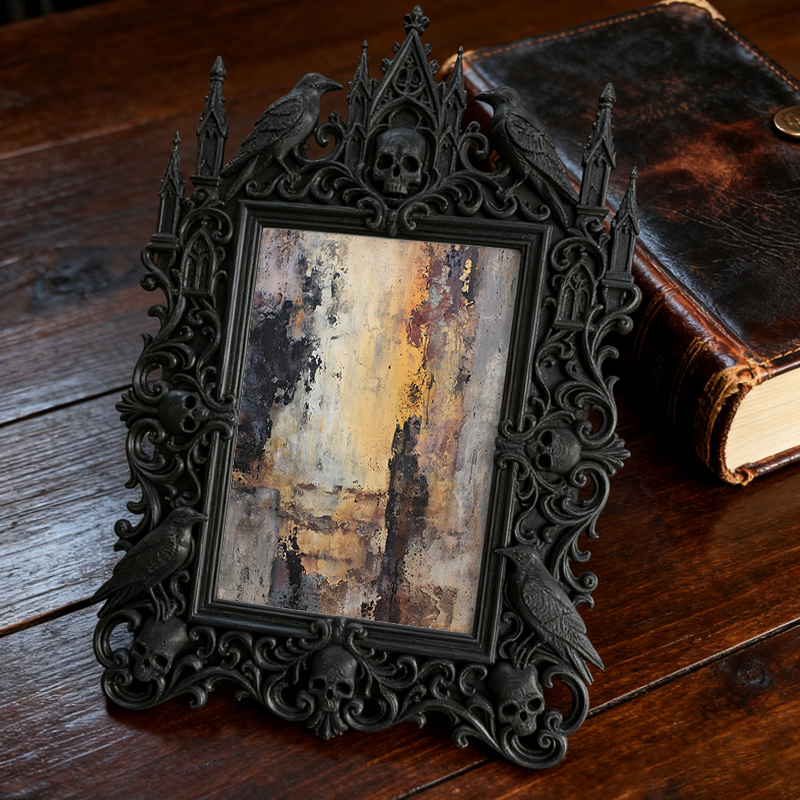 Edgy-chic Gothic Dark-style Photo Frame | Horror Movie Soundtrack Cassette Shop Decor, Photo Ornament, Dual-use Display, Minimalist Frame