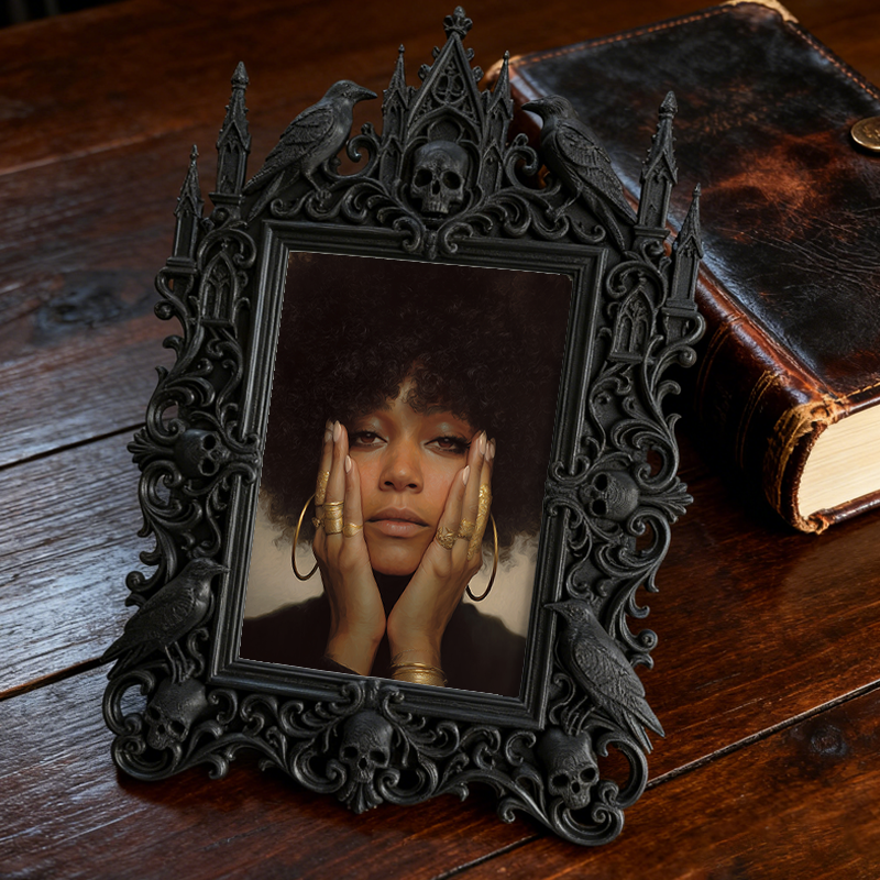 Must-grab Gothic Dark-style Photo Frame | Horror Themed Comic Book Store Decor, Photo Ornament, Wall-mountable & Tabletop, Slim Frame