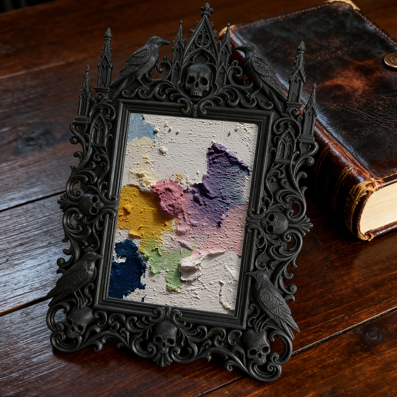Elegant-spooky Gothic Dark-style Photo Frame | Paranormal Themed Bookstore Checkout Decor, Photo Ornament, Wall-mountable & Tabletop, Elegan