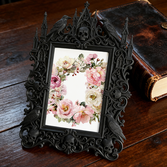 Cute-spooky Gothic Dark-style Photo Frame | Gothic Pet Halloween Witch Hat Shop Decor, Photo Ornament, Dual-use Display, Cute Frame