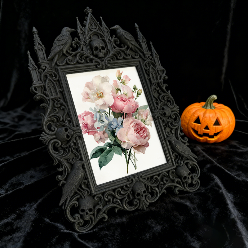Bestselling-hit Gothic Dark-style Photo Frame | Halloween Haunted Mall Photo Booth Decor, Photo Ornament, Wall-mountable & Tabletop, Lightwe