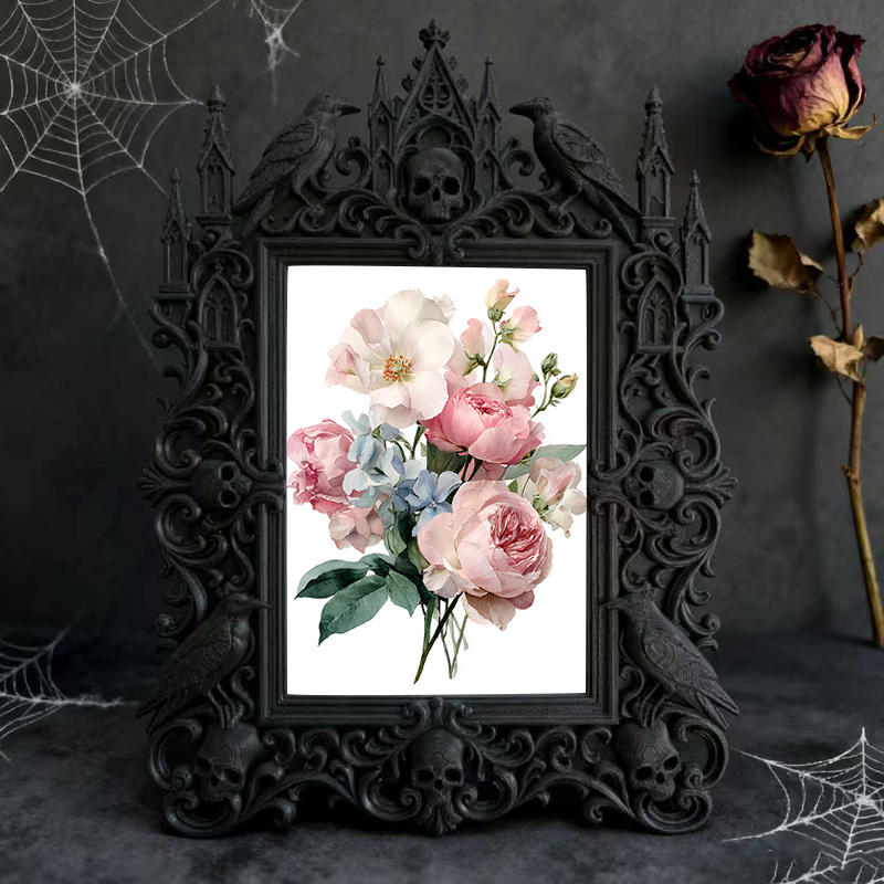 Bestselling-hit Gothic Dark-style Photo Frame | Halloween Haunted Mall Photo Booth Decor, Photo Ornament, Wall-mountable & Tabletop, Lightwe
