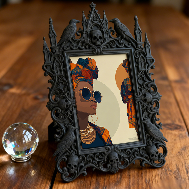 Trend-leading Gothic Dark-style Photo Frame | Dark Fantasy LARP Battlefield Camp Decor, Photo Ornament, Wall-mountable & Tabletop, Scratch-r