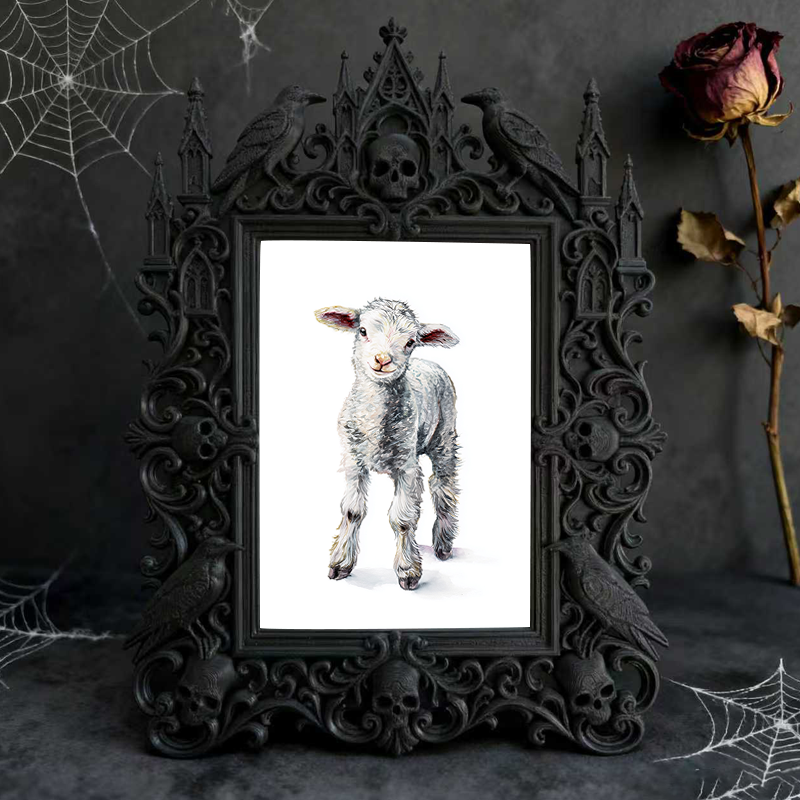 Limited-stock Gothic Dark-style Photo Frame | Werewolf Themed Forest Camping Decor, Photo Ornament, Dual-use Display, Sturdy Frame