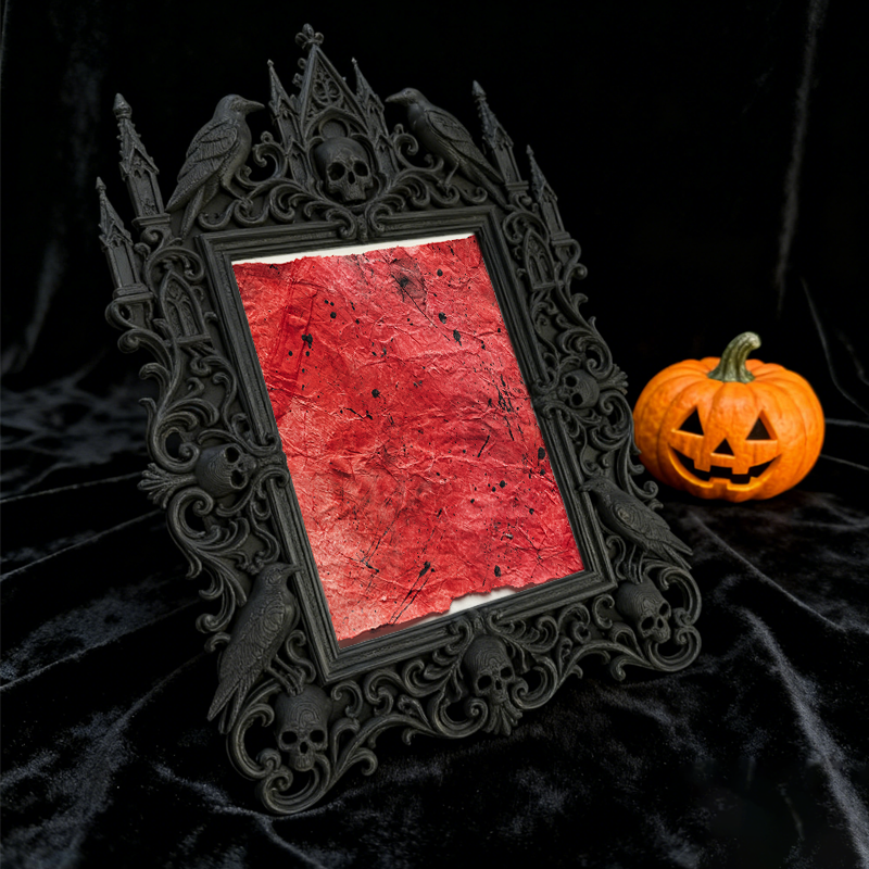 5-star-hit Gothic Dark-style Photo Frame | Werewolf-themed Cabin Bathroom Decor, Photo Ornament, Dual-use Display, Sturdy Frame