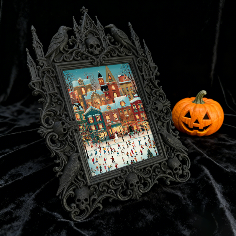 Rare-find Gothic Dark-style Photo Frame | Gothic Garage Workshop Shelf Decor, Photo Ornament, Wall/Table Dual-use, Rustic Frame