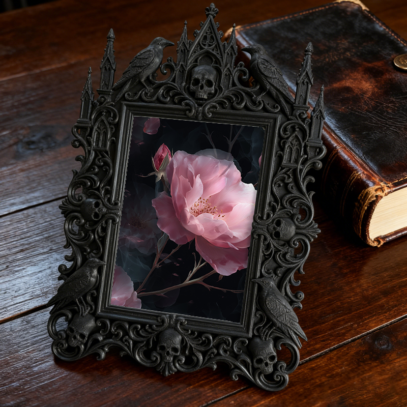 Reel-hit Gothic Dark-style Photo Frame | Gothic Kids’ Werewolf Themed Room Decor, Photo Ornament, Wall-mountable & Tabletop, High-gloss Fram